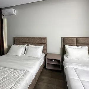 Eden 3*, Tirana Albania